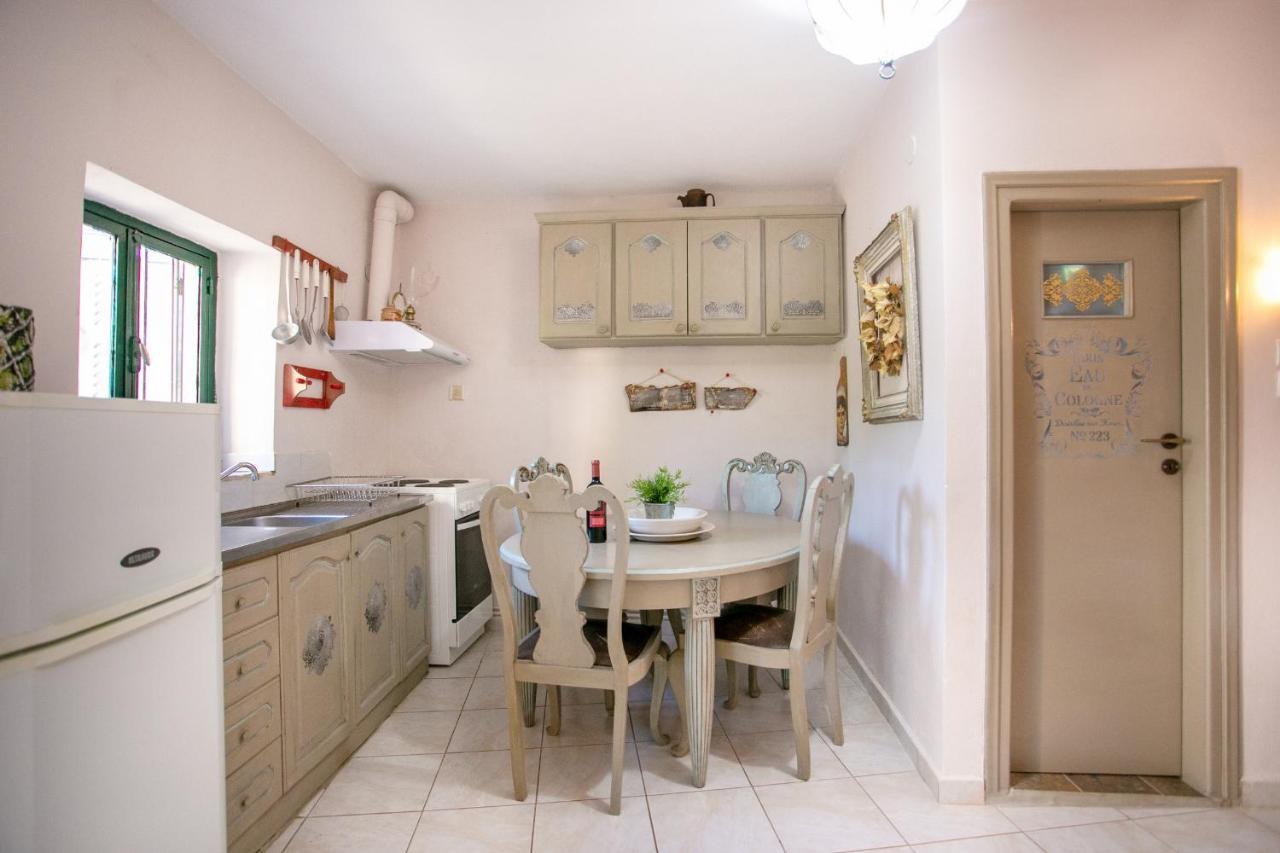 Charouda Country House Pyrgos Dirou Экстерьер фото